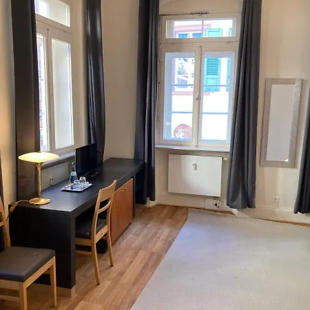 Apartamento Cafe & Knoesel