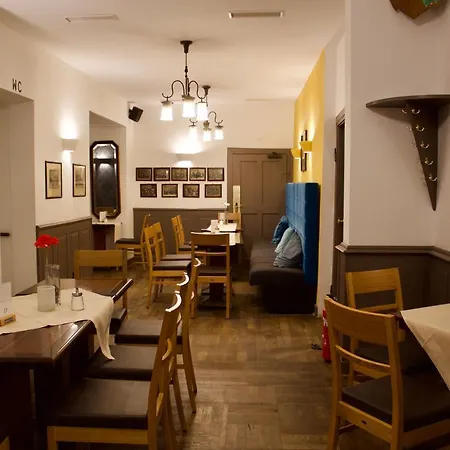 Apartmán Cafe & Knoesel