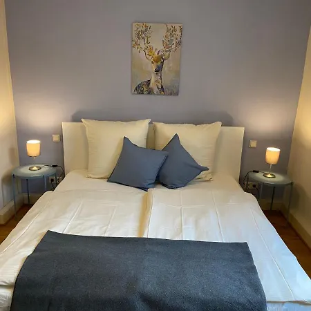 Apartamento Cafe & Knoesel *