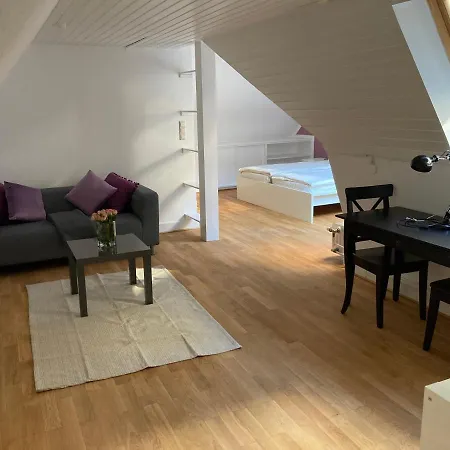 Апартаменты Cafe & Knoesel Хайдельберг