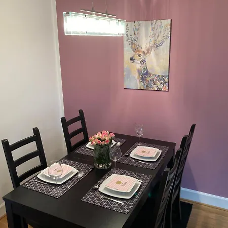 Апартаменты Cafe & Knoesel Хайдельберг