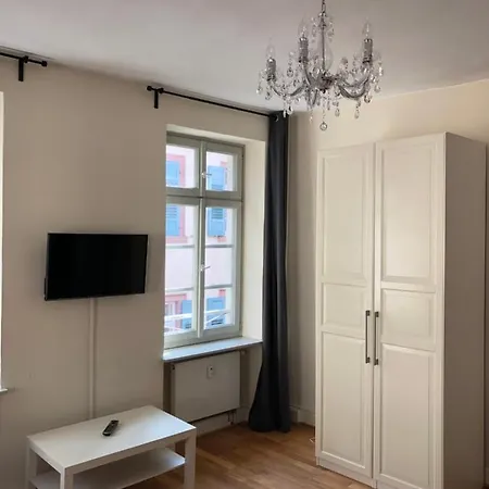 Апартаменты Cafe & Knoesel Хайдельберг