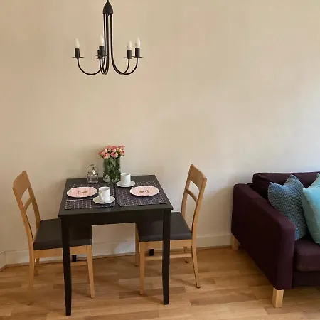 Cafe & Knoesel Апартаменты Хайдельберг