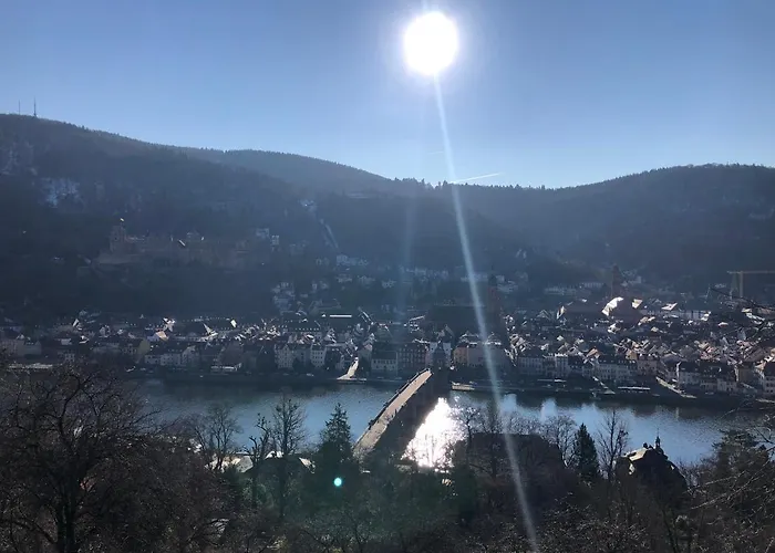 Apartment Cafe & Knoesel