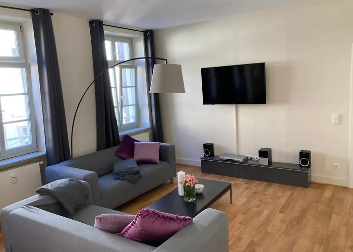 Cafe & Knoesel Apartment *