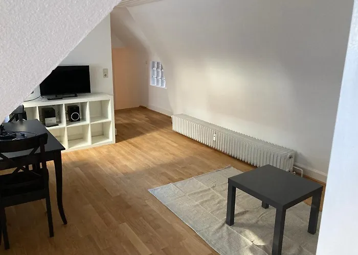 Cafe & Knoesel Apartment