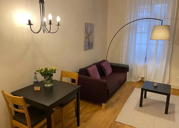 Cafe & Knoesel * Heidelberg